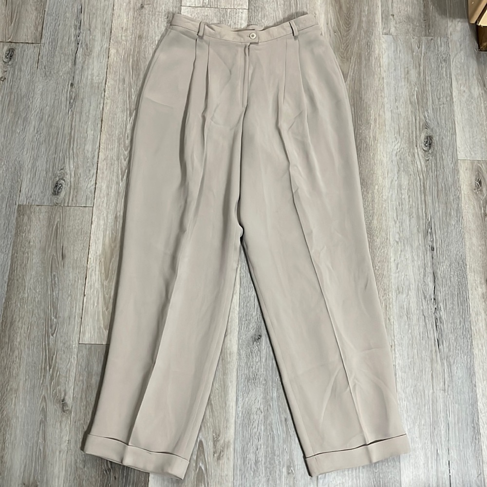Jones New York Vintage Pleated Tapered Straight Leg High Rise Pants Trousers 14